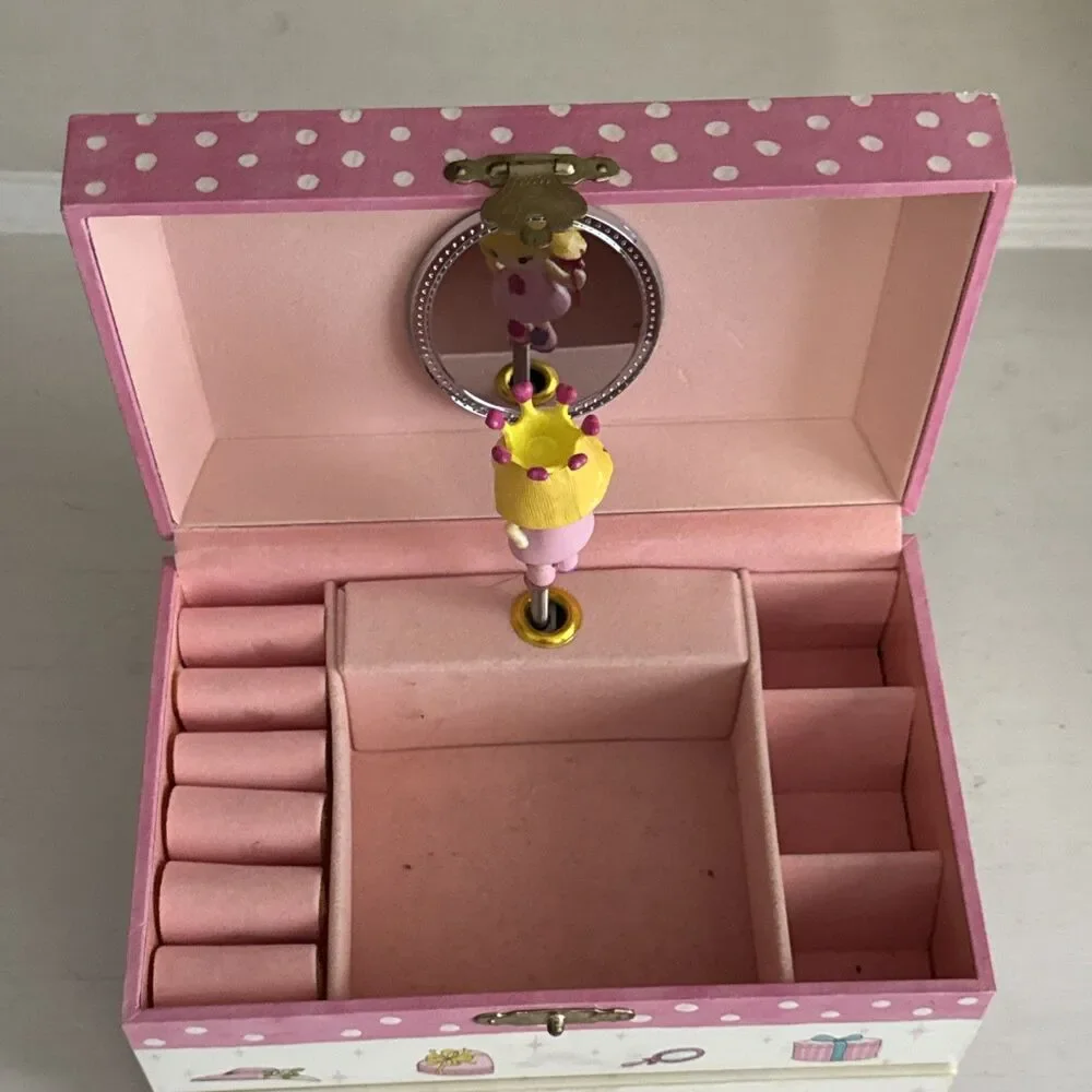 Childrens Princess Mirrored Musical Jewelry Box Twirling Princess Pink Cute